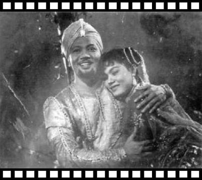 P Ramlee and Hashimah Yon (Nujum Pak Belalang)